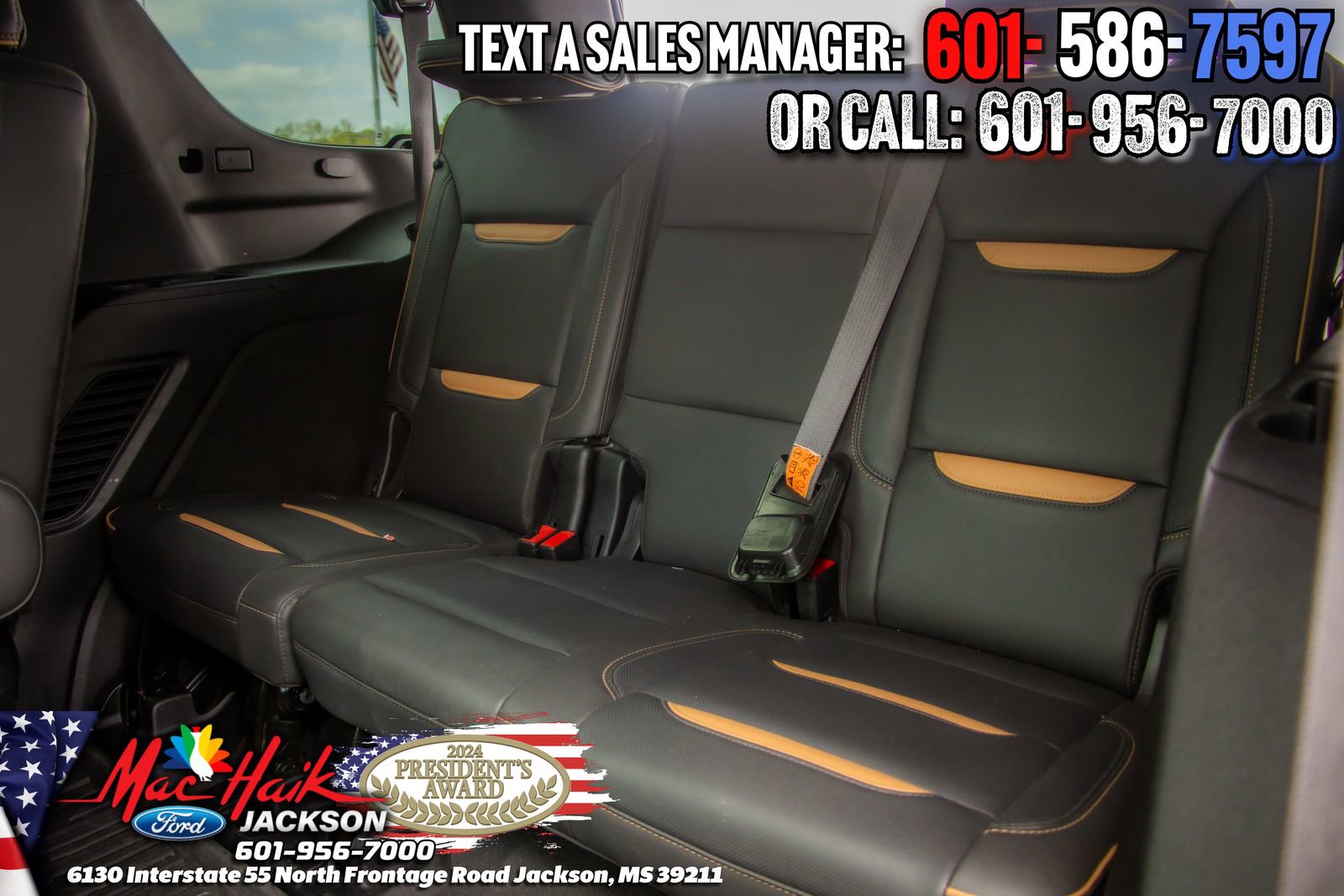 Used 2024 GMC Yukon AT4 w/ Technology Package image 10