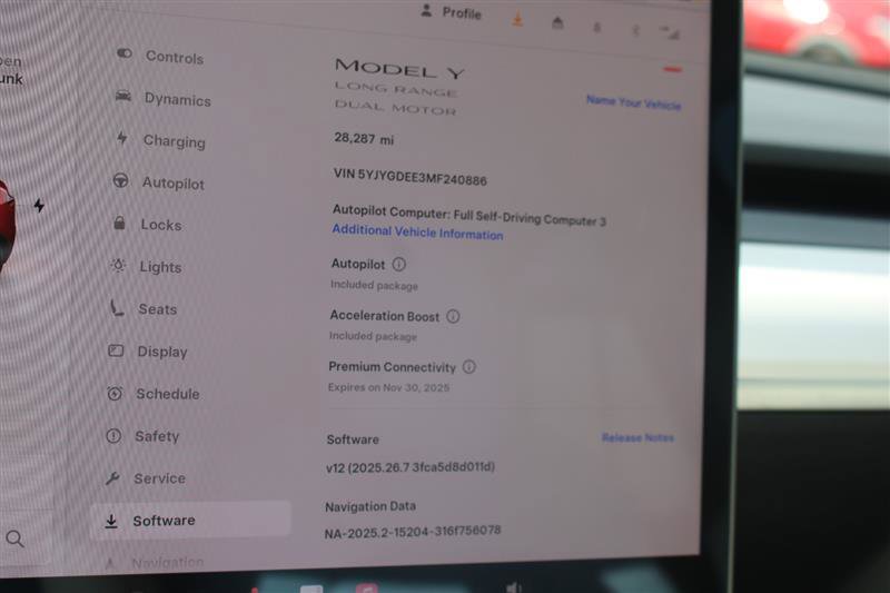 Used 2021 Tesla Model Y Long Range image 20