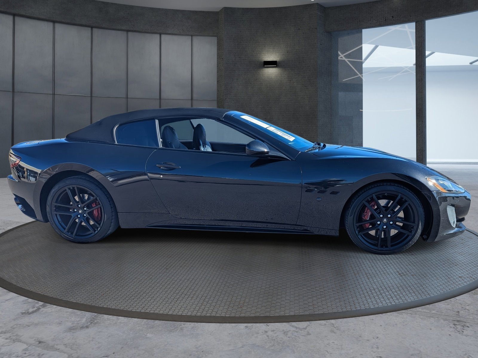 Used 2015 Maserati GranTurismo Sport image 7