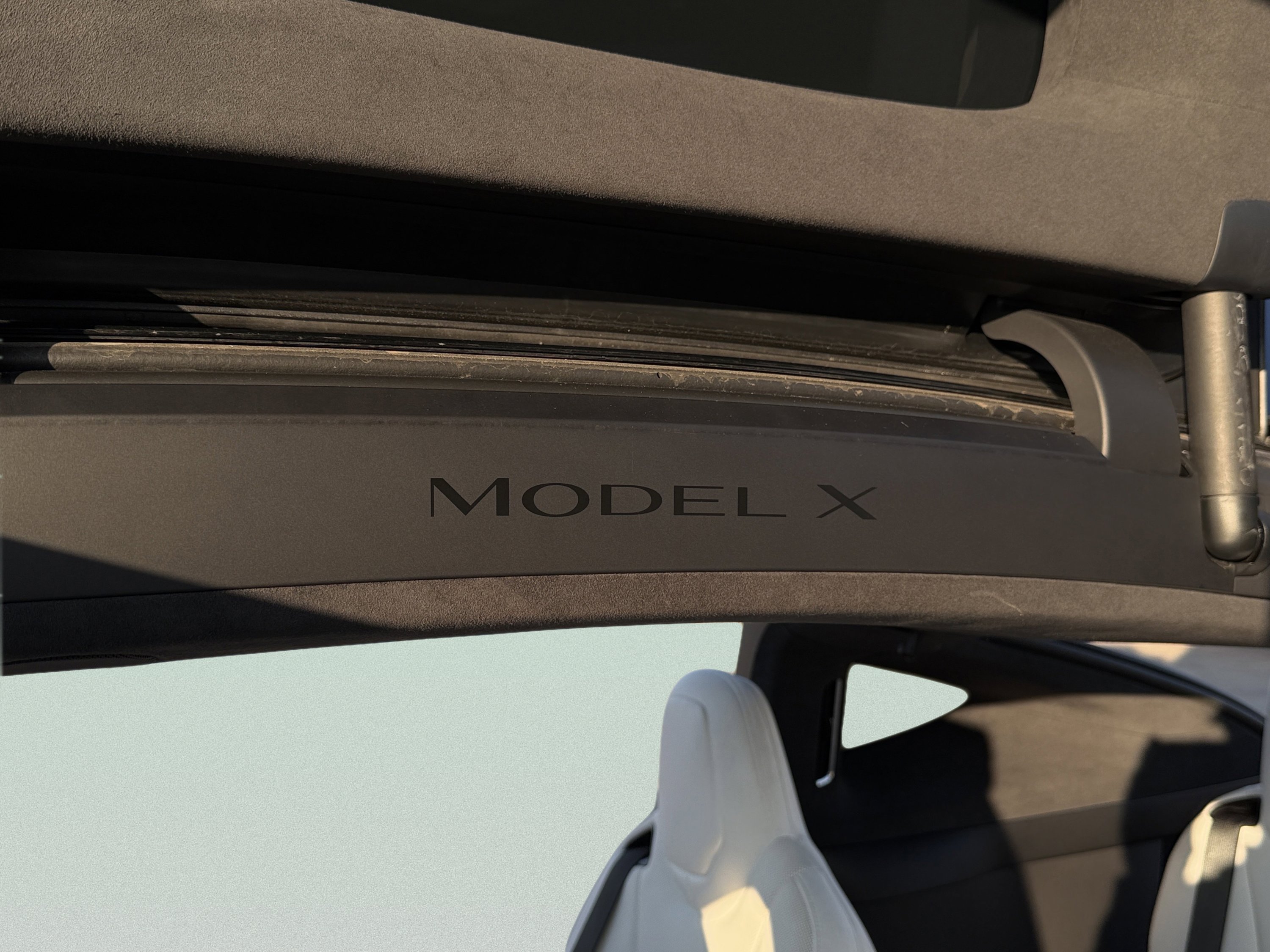 Used 2022 Tesla Model X image 35