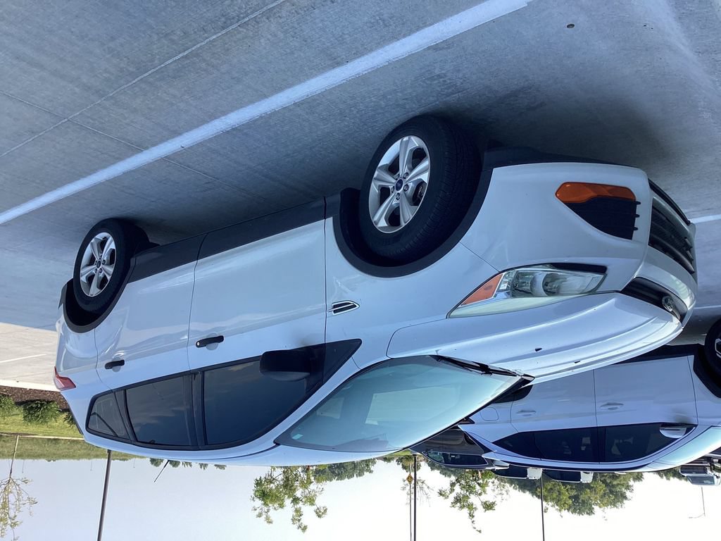 Used 2014 Ford Escape S FWD image 1