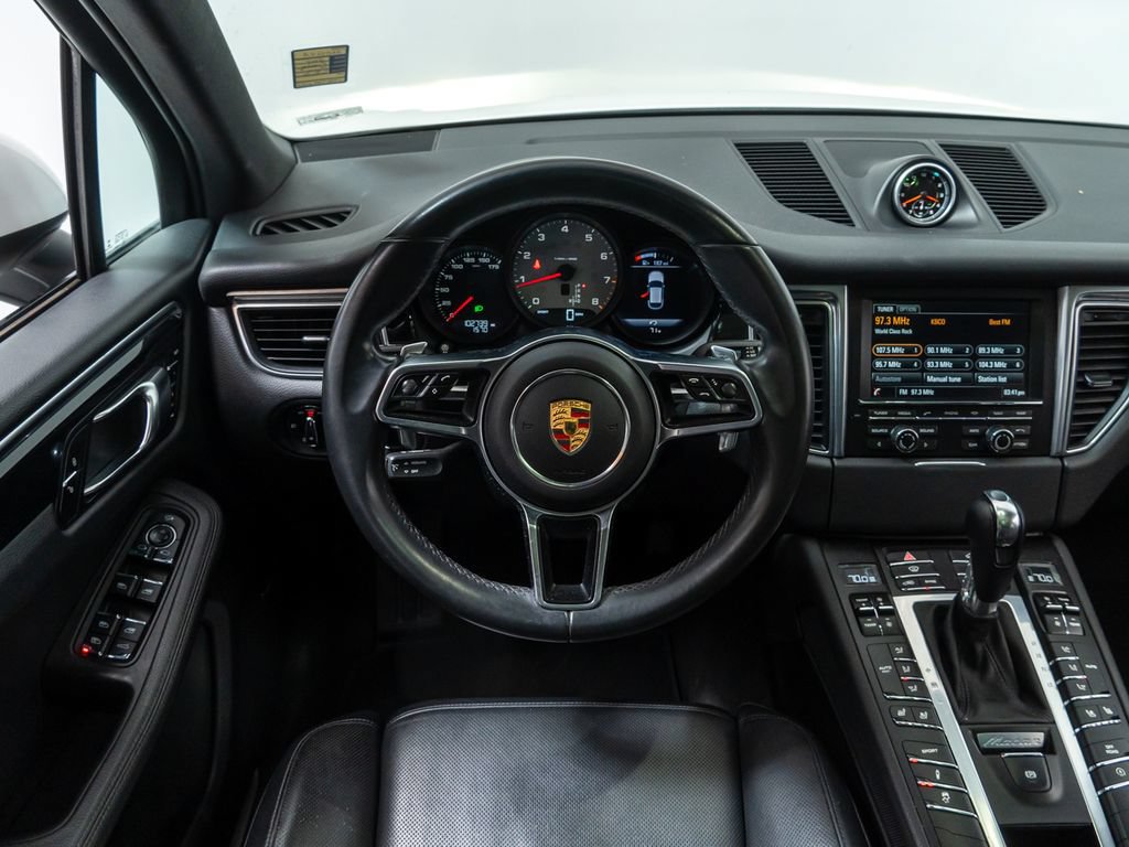 Used 2015 Porsche Macan S AWD/4WD image 16