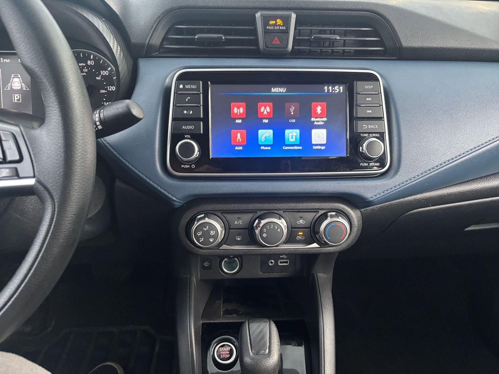 Used 2025 Nissan Versa SV image 17