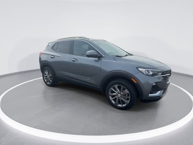 Used 2022 Buick Encore GX Essence w/ Experience Buick Package AWD/4WD image 2