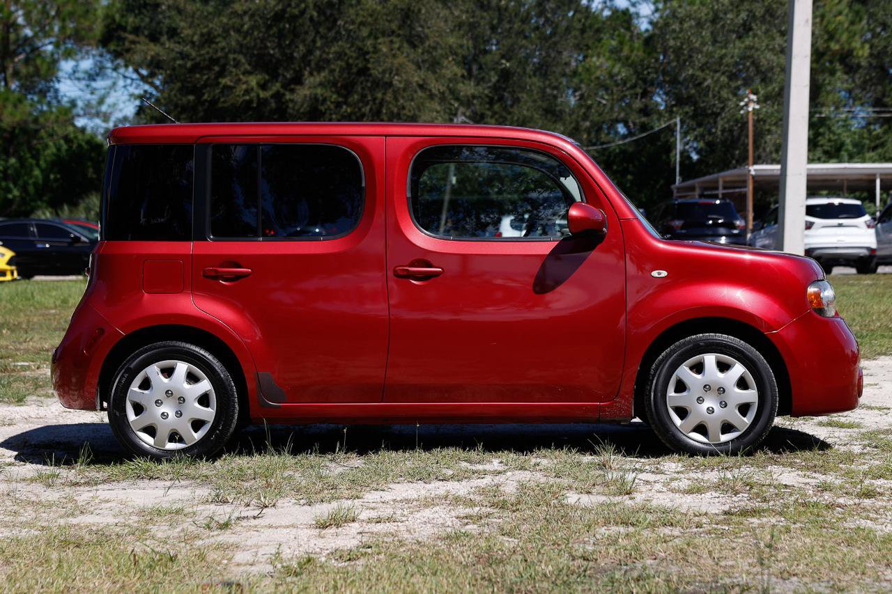 Used 2009 Nissan Cube 1.8 S w/ Interior Designer Pkg FWD image 13