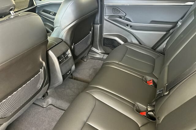 New 2025 Jeep Wagoneer S Limited AWD/4WD image 9