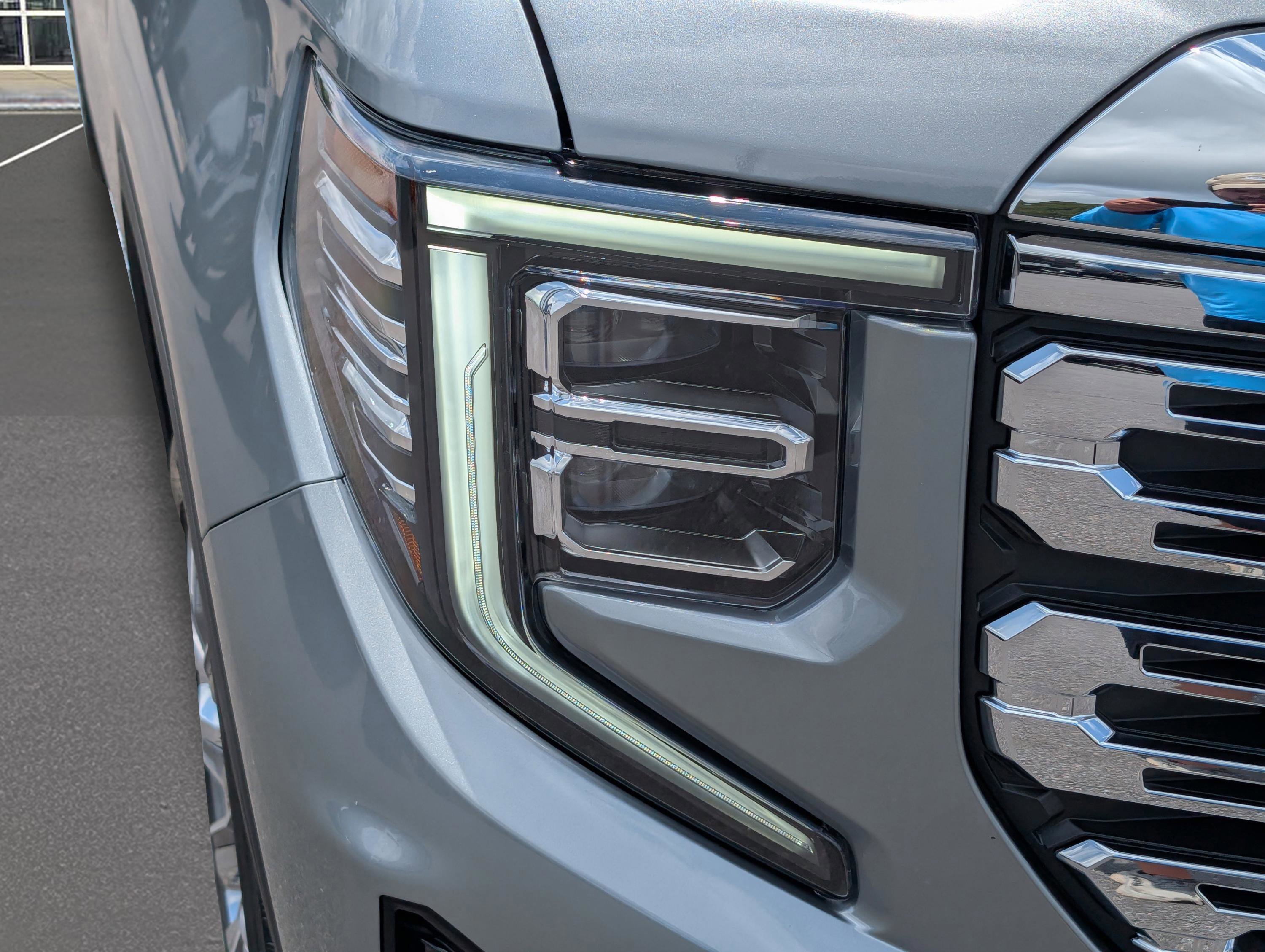 Used 2024 GMC Sierra 1500 Denali w/ Denali Reserve Package image 4