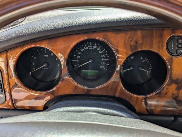 Used 1998 Jaguar XK8 Convertible image 20