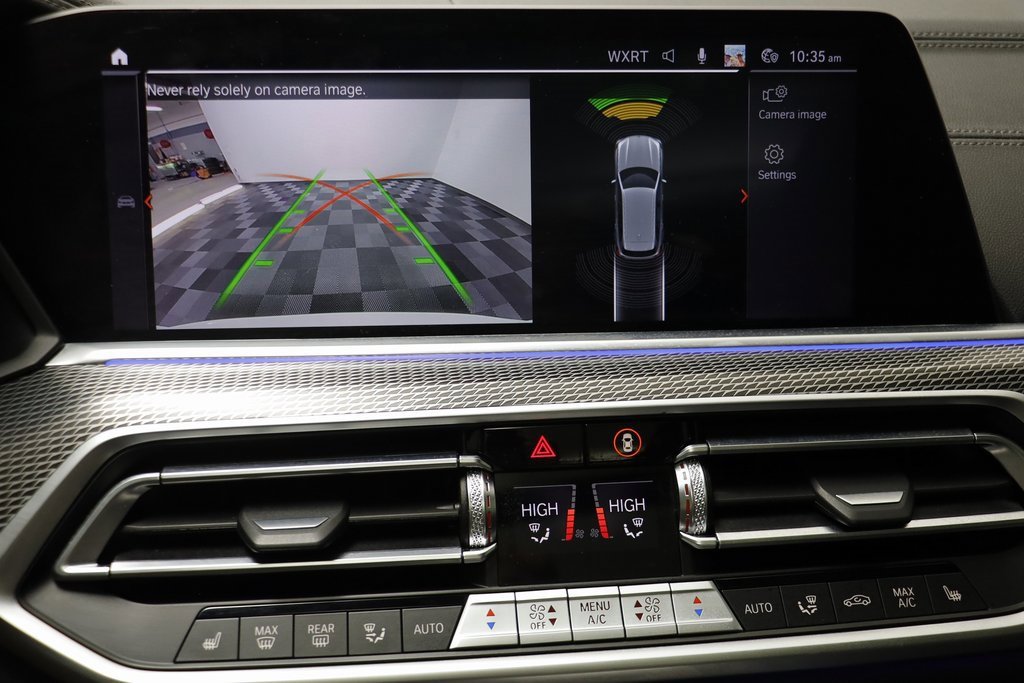 Used 2020 BMW X5 M50i w/ Premium Package image 10