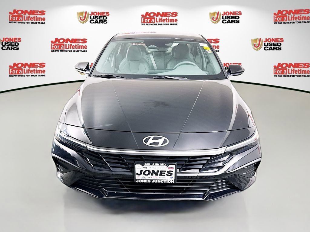 Used 2024 Hyundai Elantra SEL FWD image 11