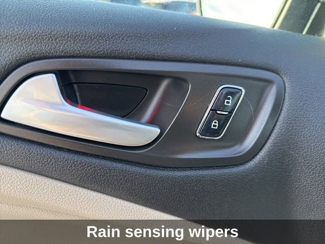 Used 2014 Ford C-MAX Energi SEL image 15