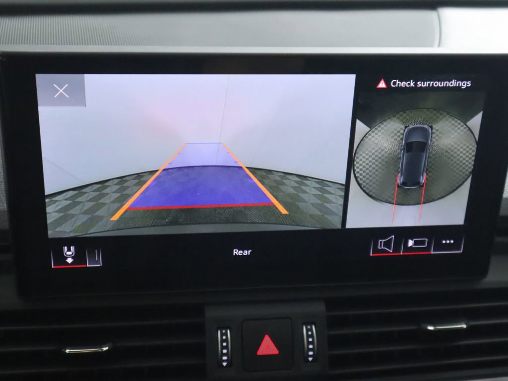 Certified 2025 Audi Q5 2.0T Premium Plus w/ Premium Plus Package image 16