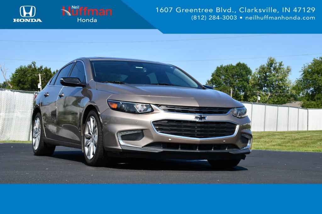 Used 2018 Chevrolet Malibu Hybrid w/ Leather Package FWD image 1