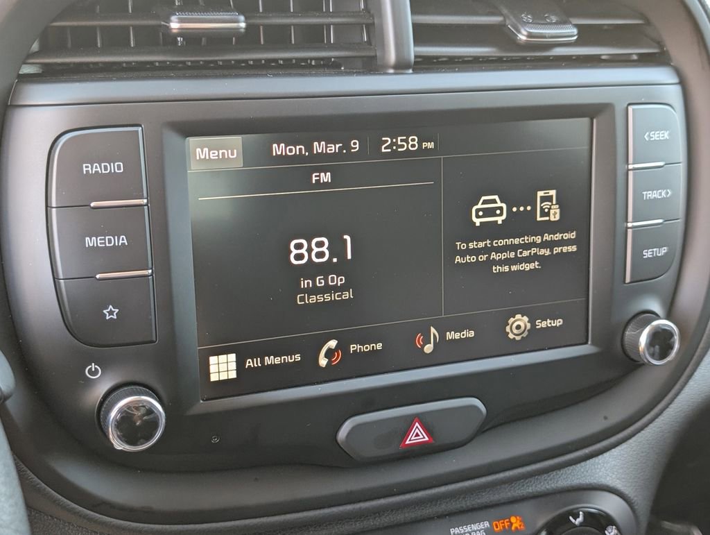 Certified 2025 Kia Soul LX image 26