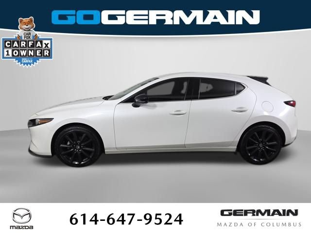 Used 2023 MAZDA MAZDA3 Hatchback w/Premium Plus Pkg image 11