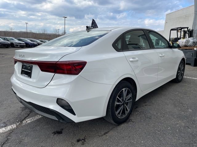 Certified 2023 Kia Forte LXS image 4