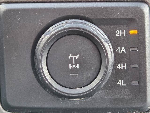 Used 2019 Ford F150 Raptor w/ Equipment Group 802A Luxury AWD/4WD image 11