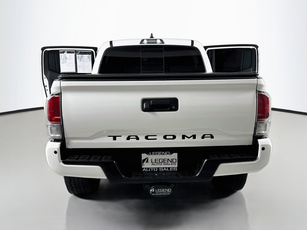 Used 2020 Toyota Tacoma TRD Off-Road w/ Technology Package AWD/4WD image 24