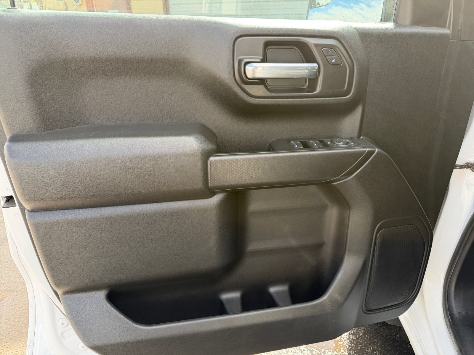 Used 2020 Chevrolet Silverado 1500 Custom Trail Boss w/ Custom Convenience Package AWD/4WD image 19