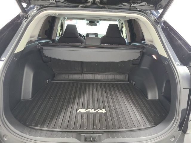 Used 2019 Toyota RAV4 XLE w/ Convenience Package AWD/4WD image 37