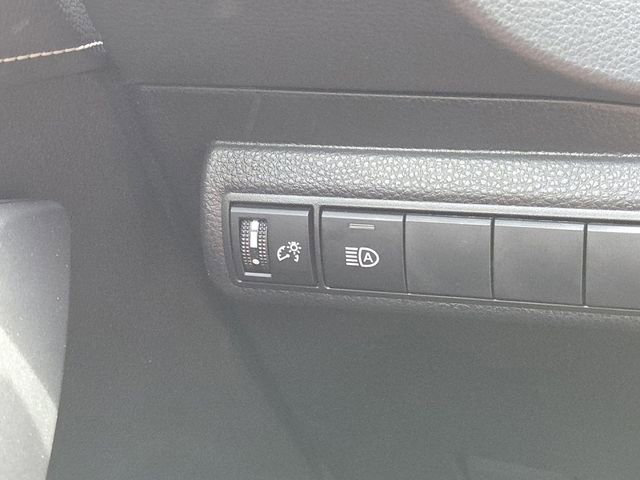 Used 2024 Toyota Corolla SE image 8