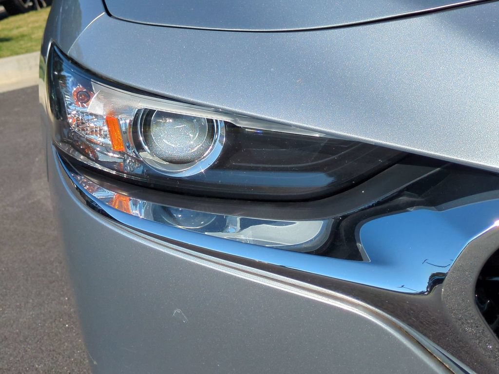 Used 2019 MAZDA MAZDA3 Sedan w/ Select Package FWD image 9