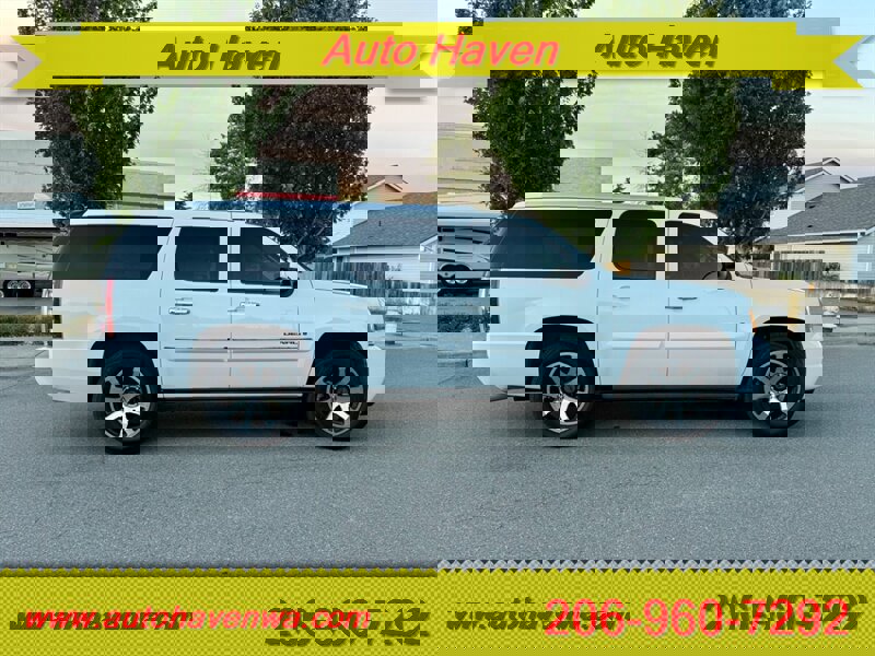 Used 2008 GMC Yukon XL Denali image 4