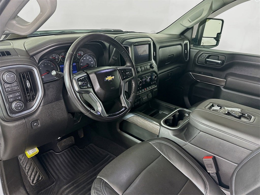 Used 2020 Chevrolet Silverado 2500 LTZ w/ LTZ Plus Package image 30