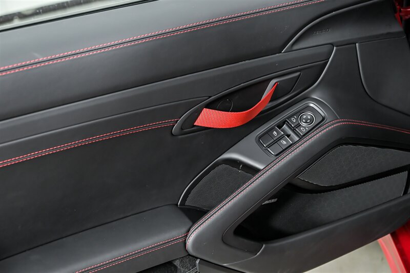 Used 2019 Porsche 911 Speedster RWD image 15