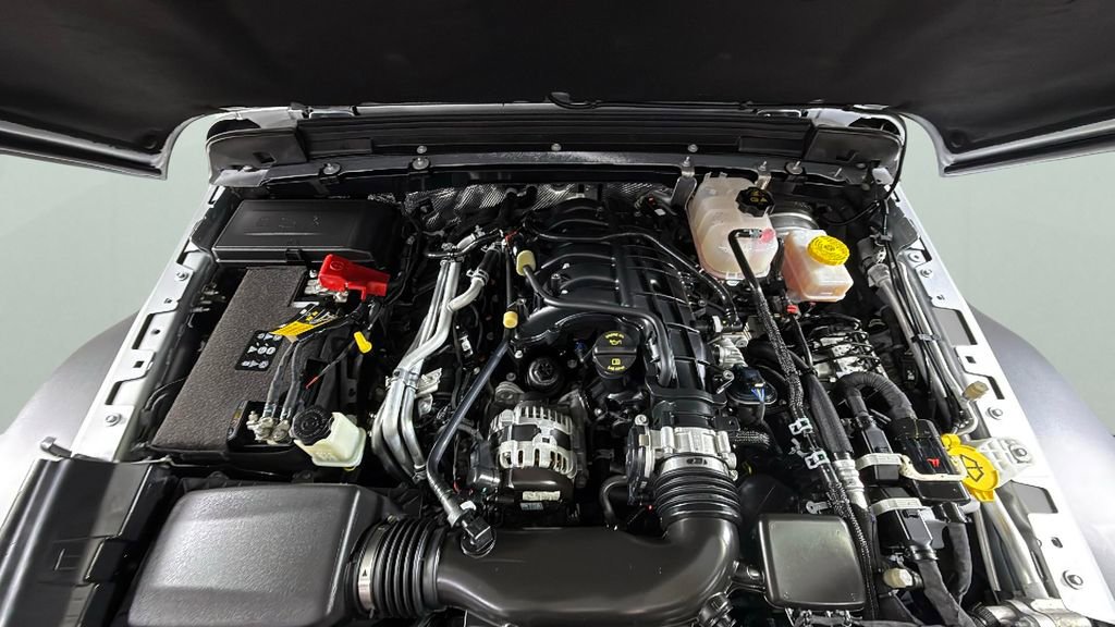 Used 2024 Jeep Wrangler Sport S image 37