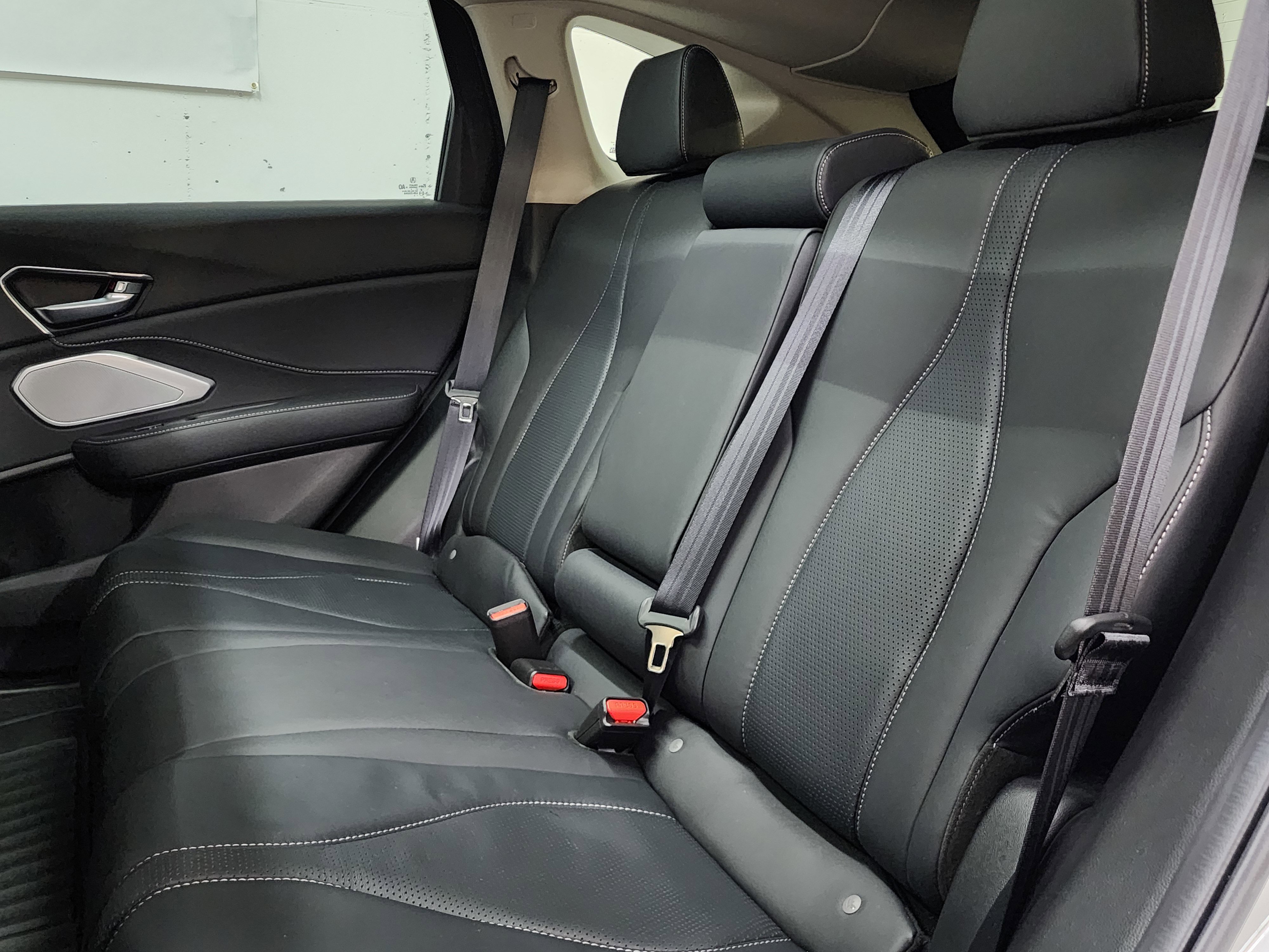 Used 2025 Acura RDX SH-AWD w/ Technology Package image 17