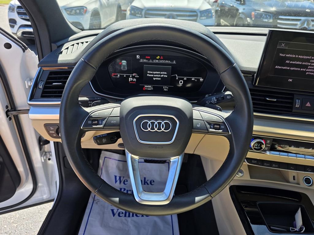 Used 2025 Audi Q5 2.0T Premium image 16
