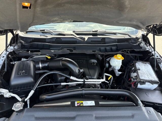 Used 2013 RAM 1500 Laramie w/ Convenience Group AWD/4WD image 17