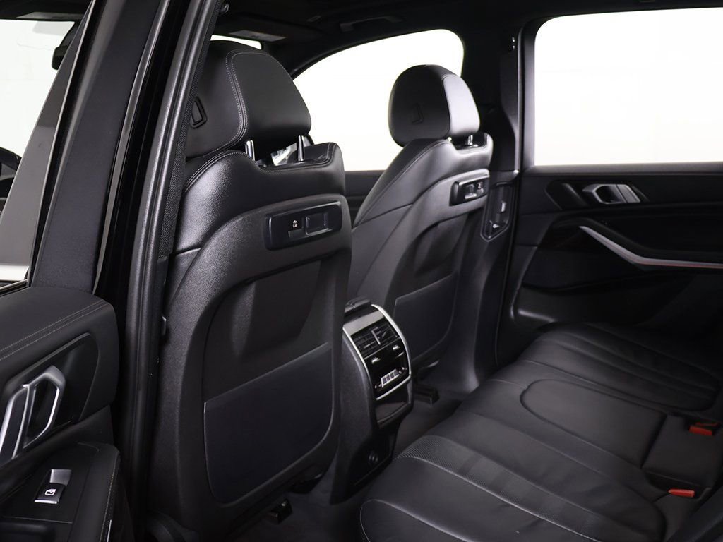 Used 2020 BMW X5 xDrive40i w/ Premium Package image 29