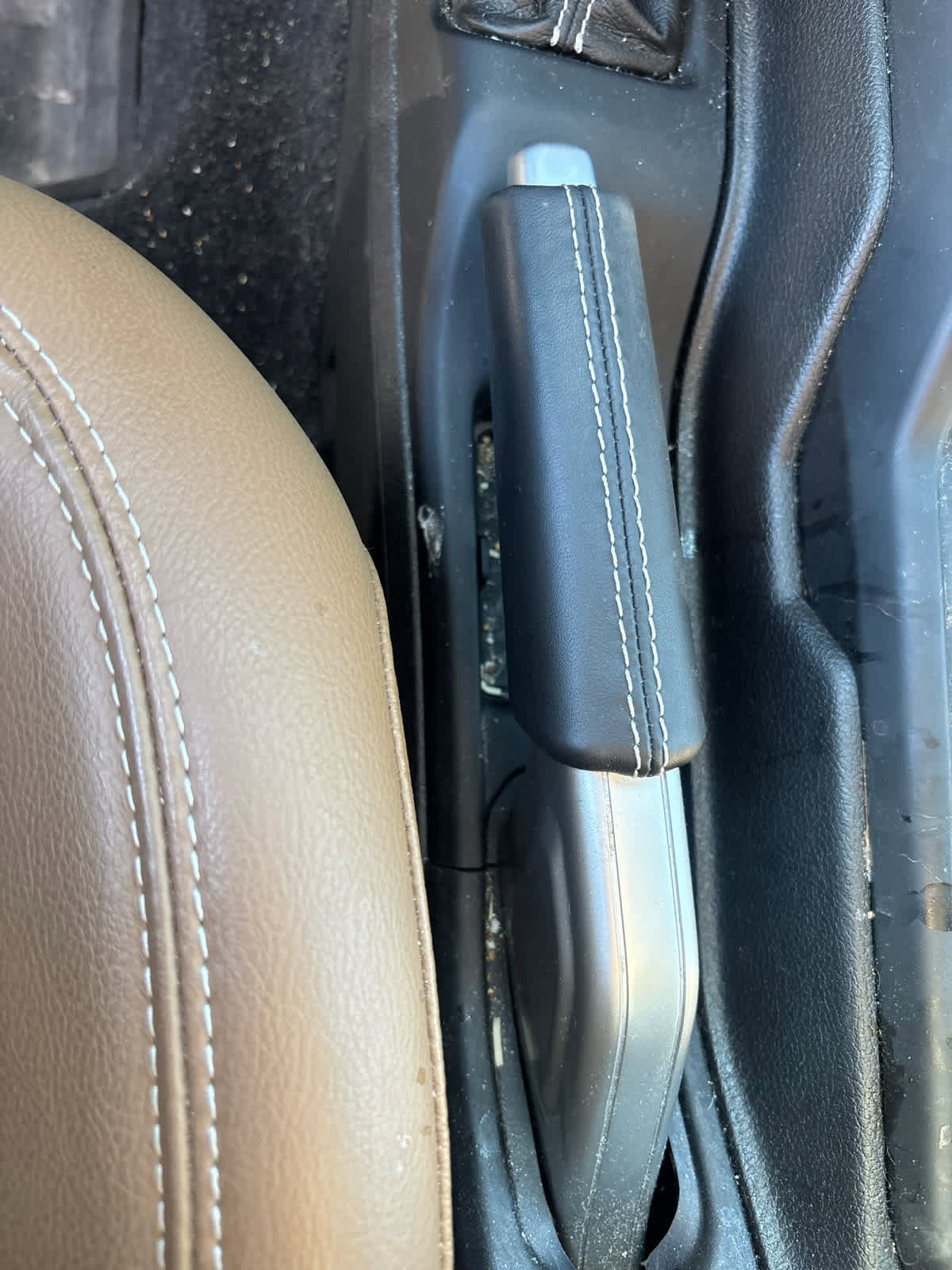 Used 2022 Jeep Wrangler Unlimited Rubicon w/ Steel Bumper Group image 11