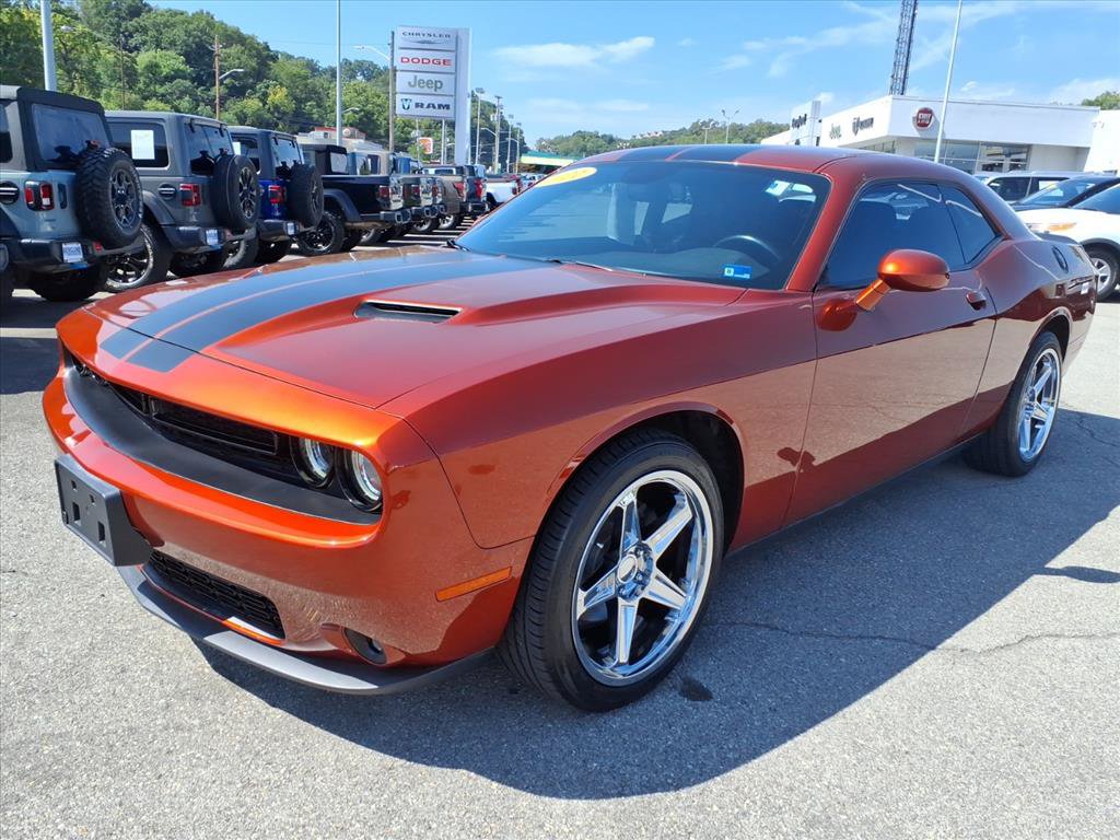 Used 2021 Dodge Challenger SXT w/ Blacktop Package RWD image 8