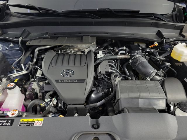 Used 2024 Toyota Grand Highlander AWD Hybrid image 14