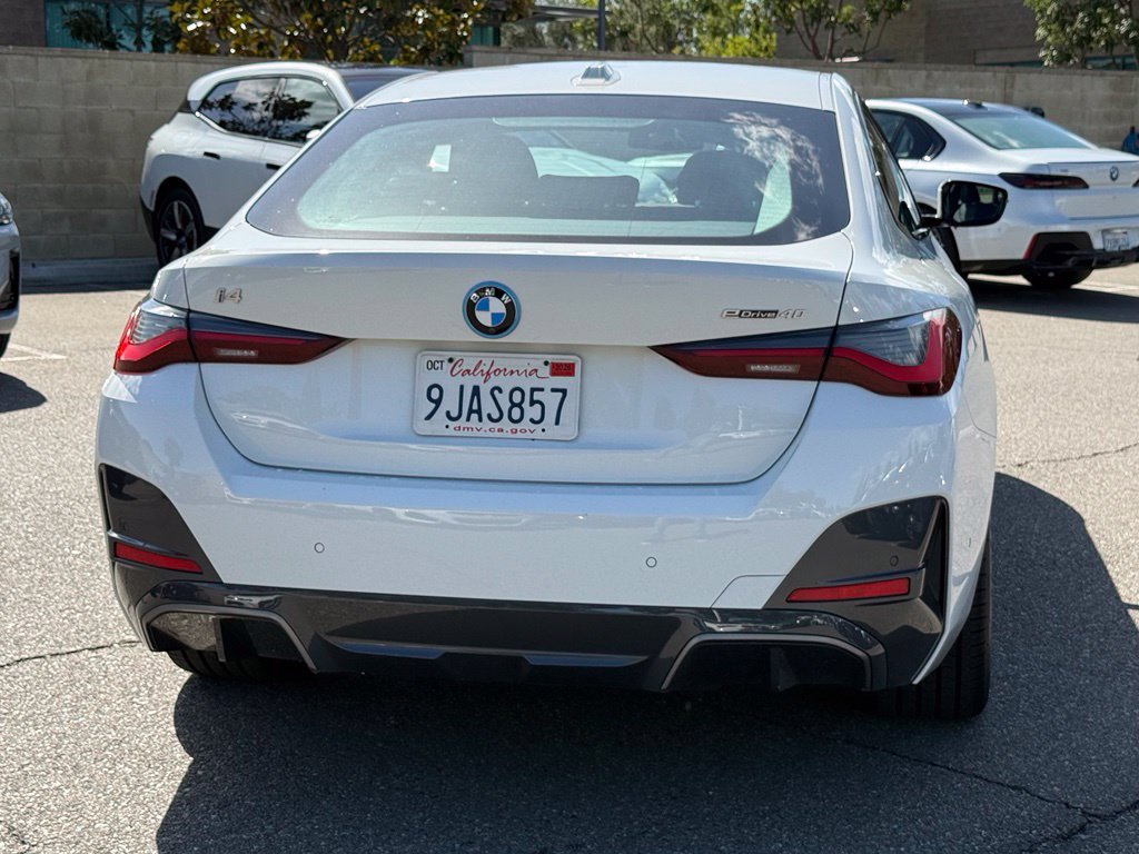 Certified 2024 BMW i4 eDrive40 w/ M Sport Package RWD image 9