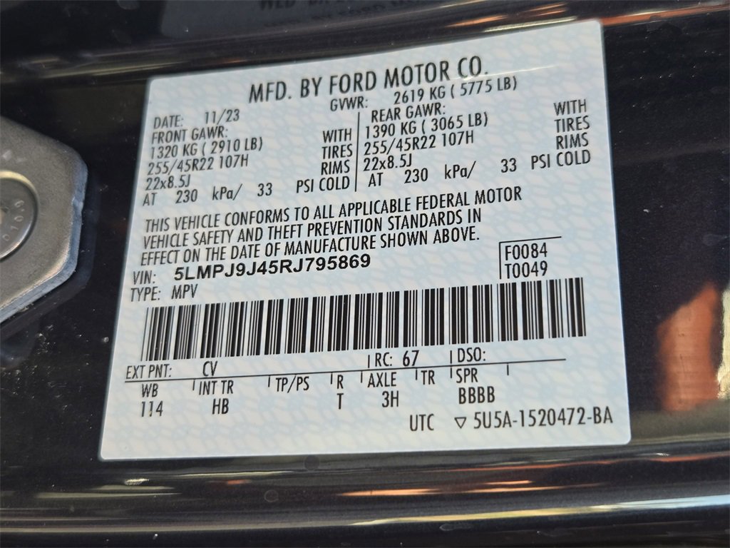 Used 2024 Lincoln Nautilus Black Label image 32