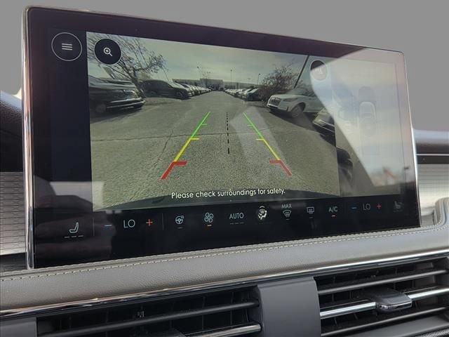 New 2024 Lincoln Corsair FWD w/ Equipment Group 102A image 9