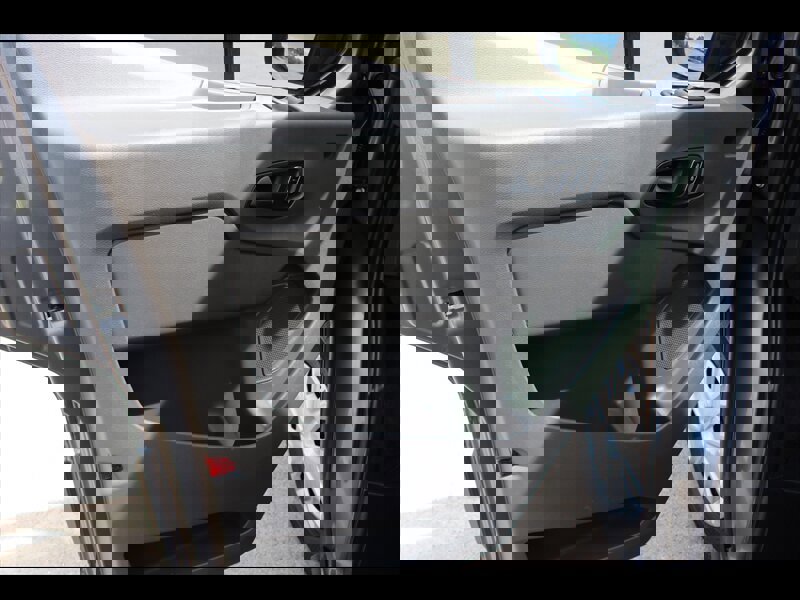 Used 2024 Ford Transit 350 XLT RWD image 22