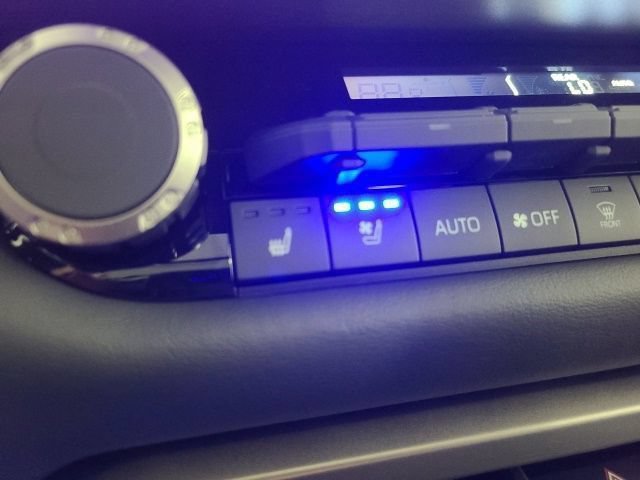 New 2026 Toyota Sequoia Platinum AWD/4WD image 31