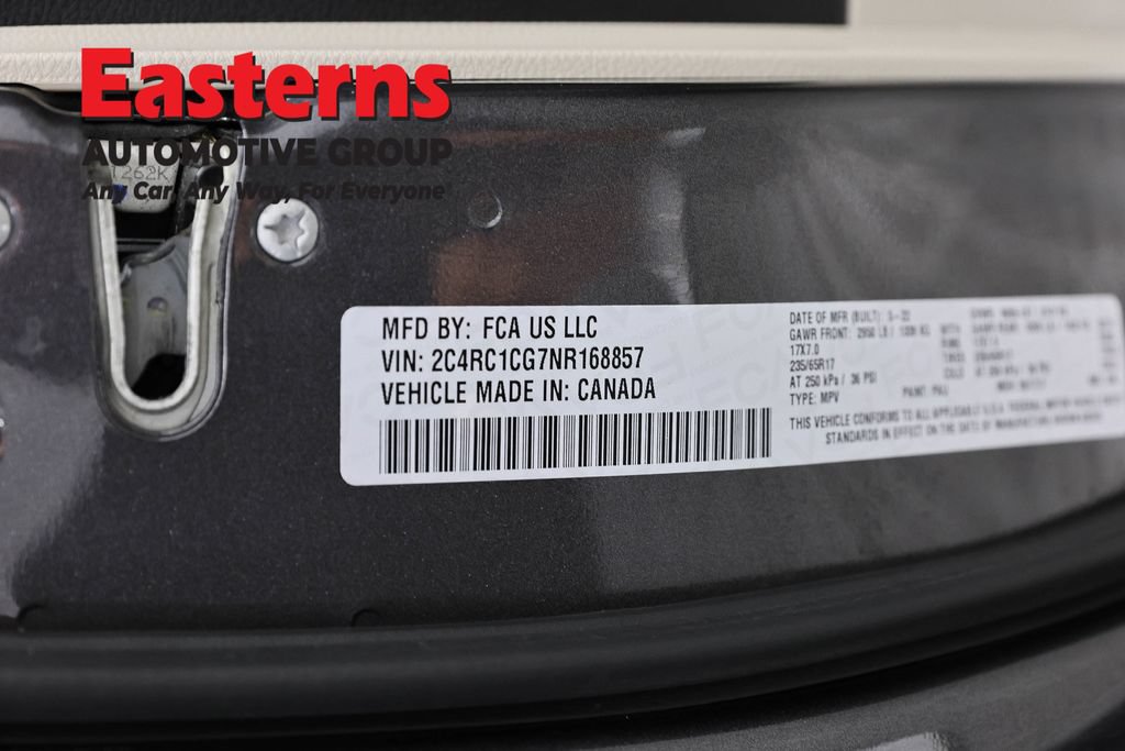 Used 2022 Chrysler Voyager LX FWD image 35
