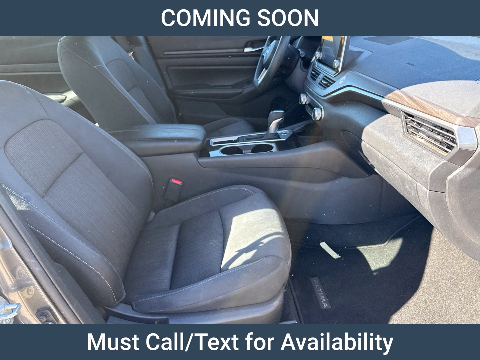 Used 2024 Nissan Altima 2.5 SV FWD image 11