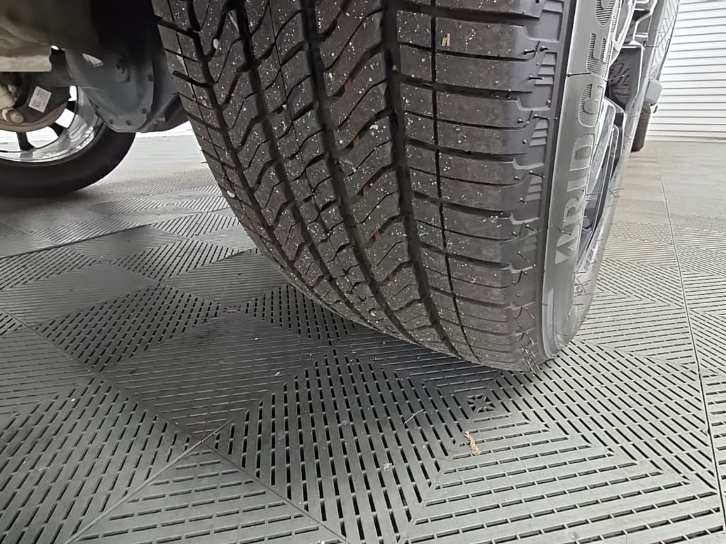 Used 2021 GMC Sierra 1500 SLT w/ SLT Premium Package image 48