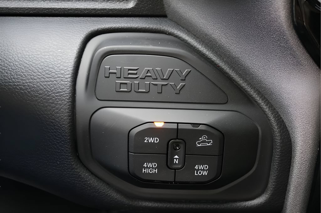 New 2026 RAM 2500 Warlock AWD/4WD image 23