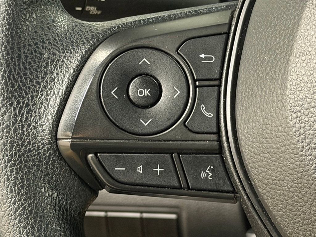 Used 2024 Toyota Corolla LE image 29