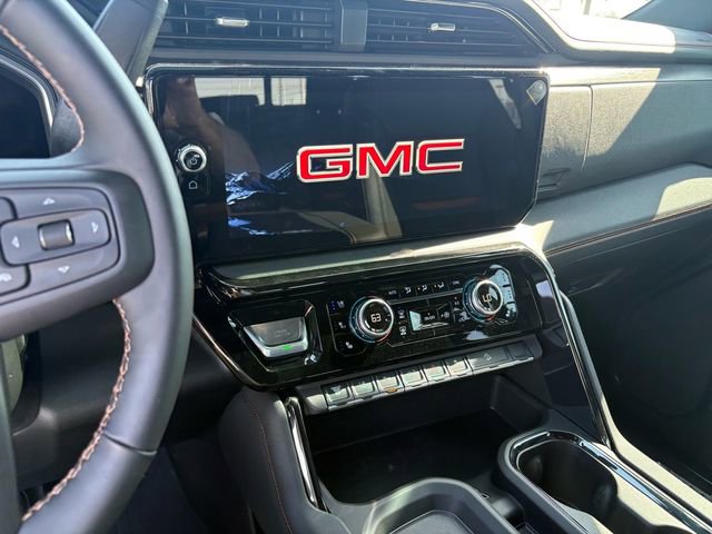 Used 2026 GMC Sierra 2500 AT4 w/ Technology Package image 10