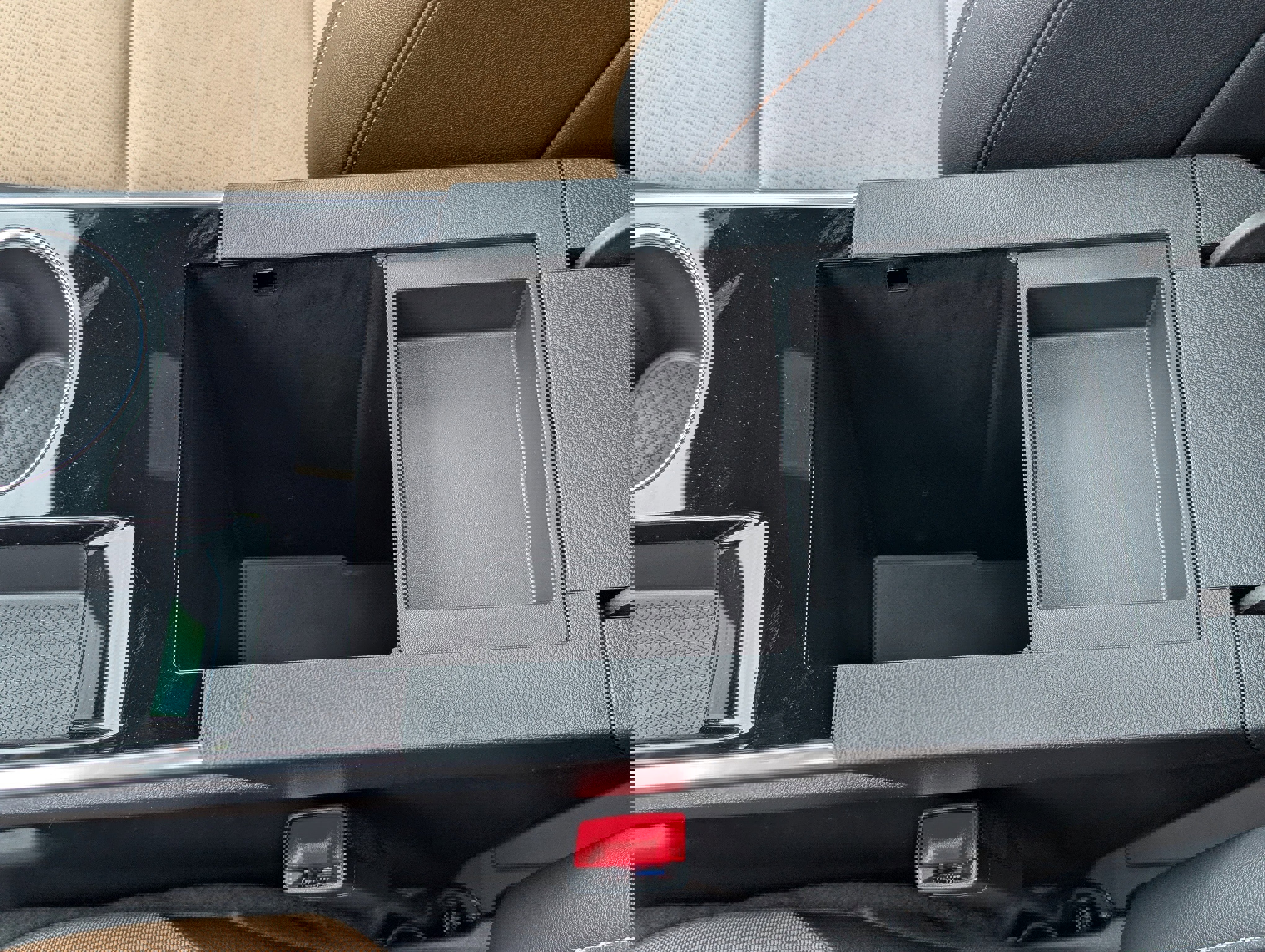 New 2026 Chevrolet Equinox ACTIV w/ Safety and Technology Package image 22