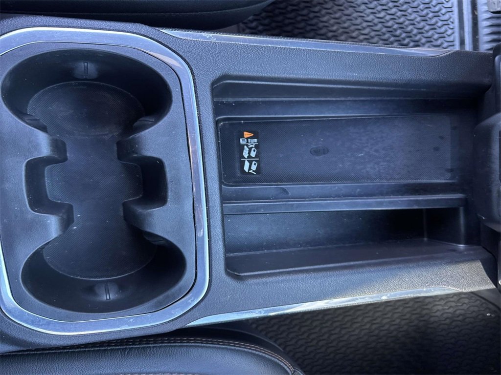 Used 2022 GMC Sierra 1500 AT4 w/ AT4 Premium Package image 46